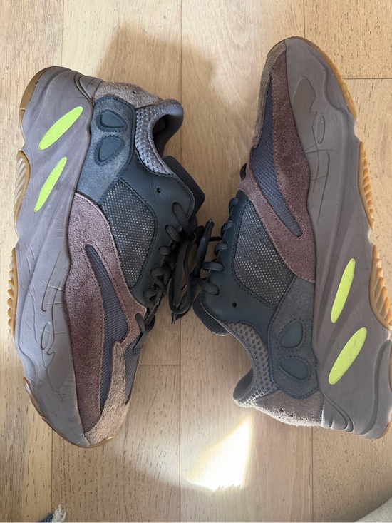 Yeezy Other - adidas Yeezy Boost 700 'Mauve